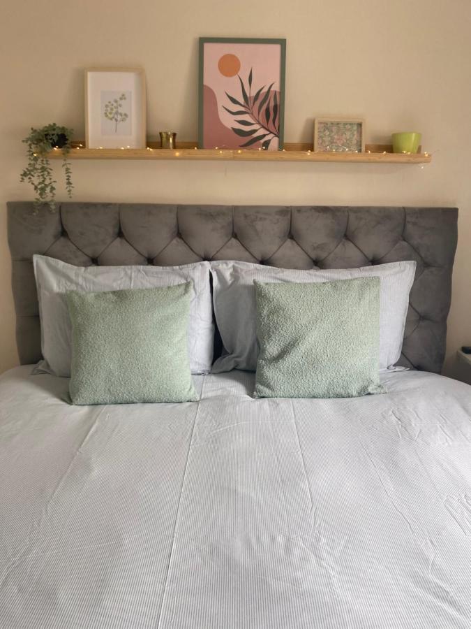 Cozy Bedroom In Shared Accommodation With Free Parking Edinburgh Luaran gambar